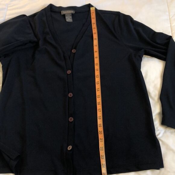 Vintage van Heusen Wms Sz M Navy Blue Cardigan, lightweight used good condition - Picture 4 of 15